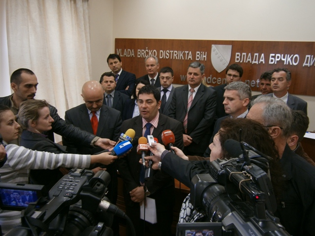 2012-04-03-Redovna_i_Vanredna_sjednica_Vlade-2