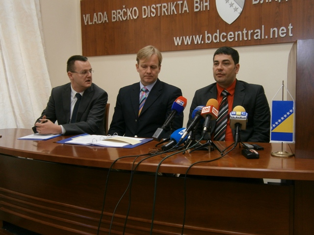 2012-04-26-Posjeta_Sorensena-3