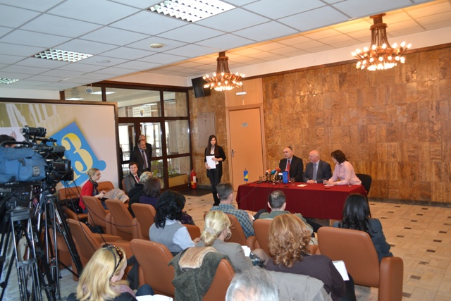 2013-04-10-Zavrsen_strukturirani_dijalog-3