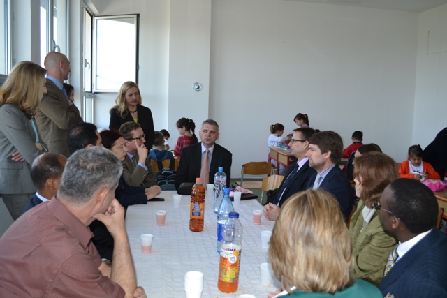 2013-04-17-Gradonacelnik_u_skoli_u_Prutacama-4
