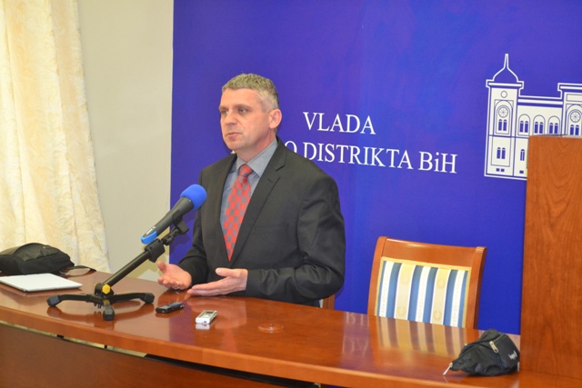 2013-04-19-Izjava_za_medije