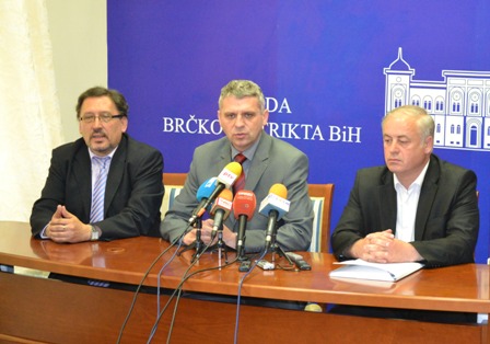 2013-04-30-Razgovarano_o_entitetskom_drzavljanstvu-2