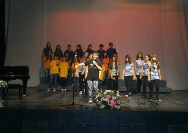 2012-05-13-Dan_majki-2