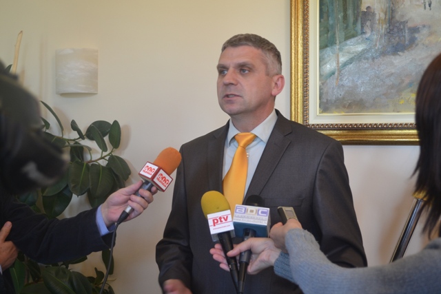 2013-05-24-Potpisivanje_memoranduma-Vukovarska_zupanija-3