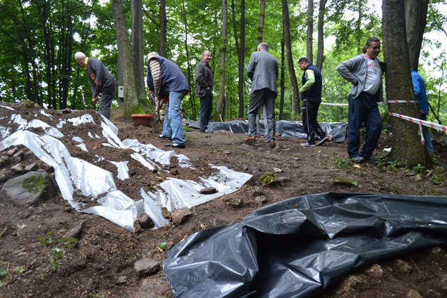 2013-06-06-Gradonacelnik_posjetio_zidine-3