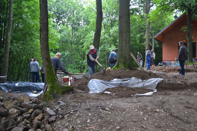 2013-06-06-Gradonacelnik_posjetio_zidine-6