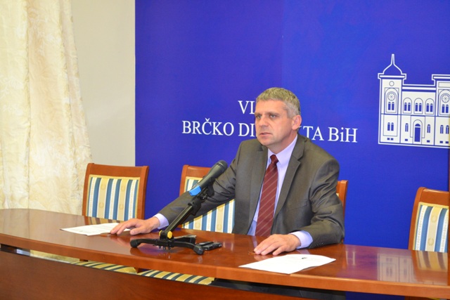 2013-06-06-Savjet_Evrope_u_posjetu_kod_Gradonacelnika-2