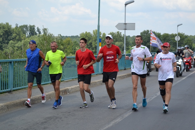 2013-07-07-Docek_ultramaratonaca-1