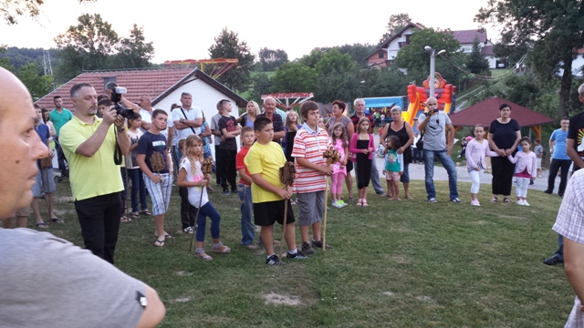 2013-07-22-Paljene_lile_s_Gradonacelnikom-2