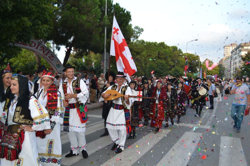 2013-08-14-Otvoren_32_medjunarodni_festival-Samsun-6