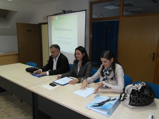 2012-09-24-Sajam_Drenovci-3