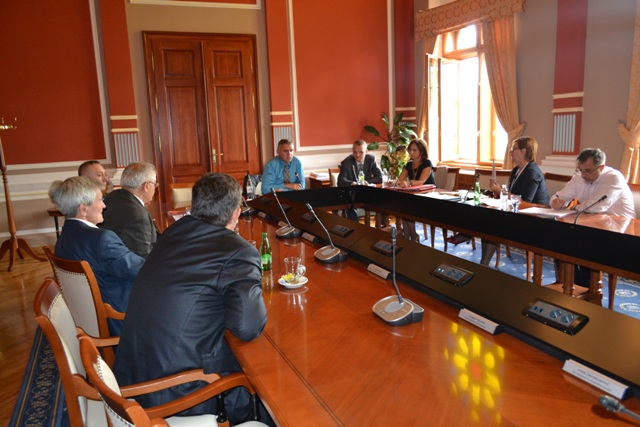 2013-09-03-Press-Privatni_univerziteti-sala