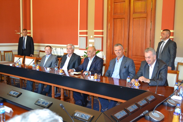 2013-09-05-BiH_Ministri_u_posjeti_kod_Gradonacelnika-5