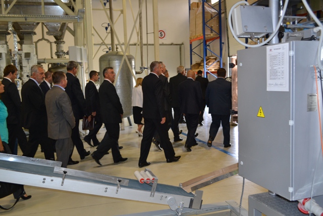 2013-09-05-BiH_Ministri_u_posjeti_kod_Gradonacelnika-9