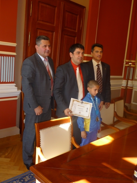 2011-10-17-posjeta_karatista1