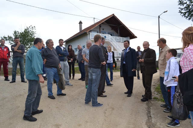 2013-10-11-Gradonacelnik_u_dubravicama-radovi-3