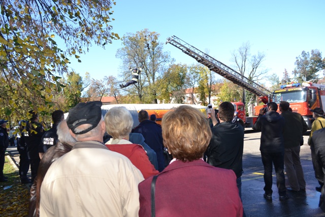 2013-10-18-Dan_vatrogasaca-7