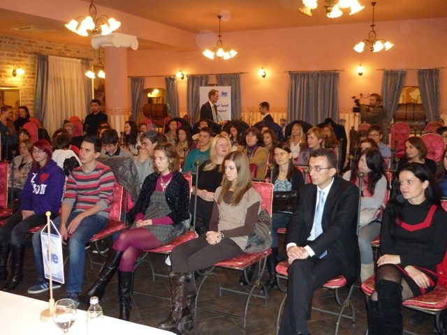 2011-11-30-Djetelnia_s_4_lista1