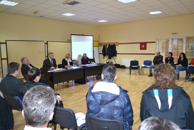 2013-11-12-Prezentacija_projekta_o_mladima-2