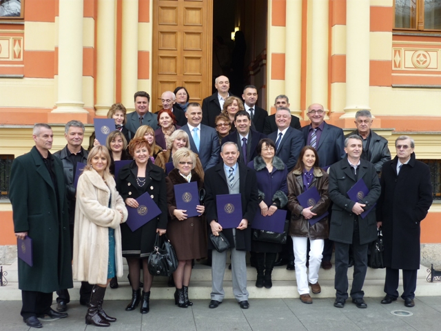 2011-12-26-Dodjela_sertifikata_za_primarijuse-1