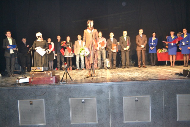 2013-12-01-Zavrseni_30_pozorisni_susreti-5