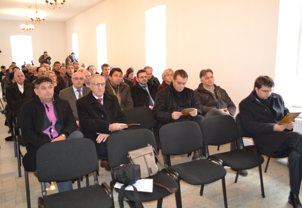 2013-12-05-Prezentacija-Zidine-2