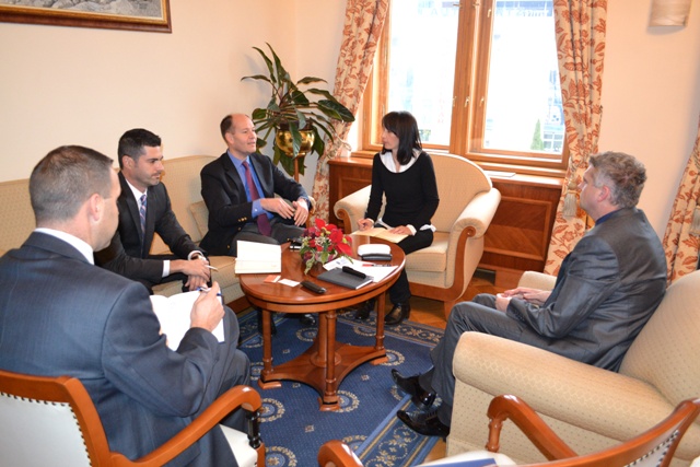 2013-12-09-Generalni_sekretar_UN_u_Brckom-2