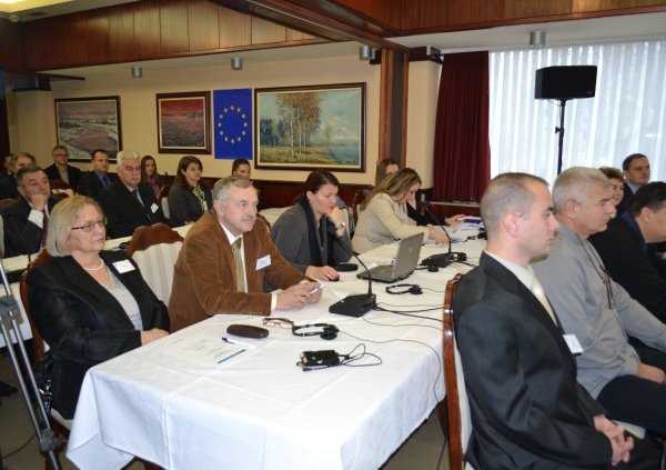 2013-12-16-Seminar_EI_Taiex-2